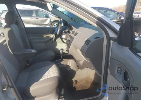 2005 Ford Focus Zx4 from USA, damaged, VIN 1FAFP34N55W211167